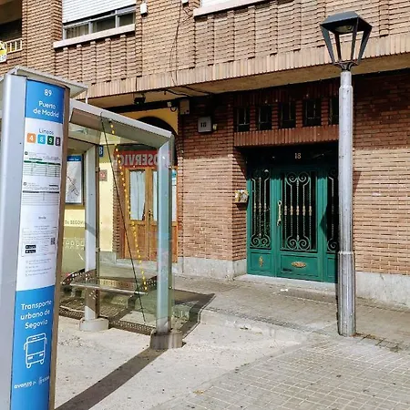 Vut Skyline Apartment Segovia Exterior photo
